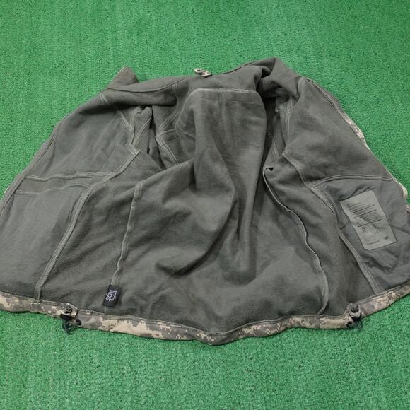 Massif Free IWOL Jacket Mens Medium ACU Camo Flame Resistant Fleece Lined USA - Picture 6 of 11